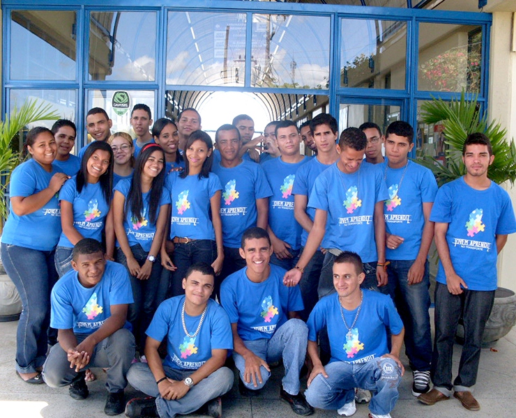 Resultado de imagem para VIAÇÃO IDEAL JOVEM APRENDIZ